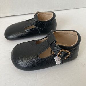 Little Love Bug Co T-Bar Black Leather Dress Shoe Toddler Sz 6